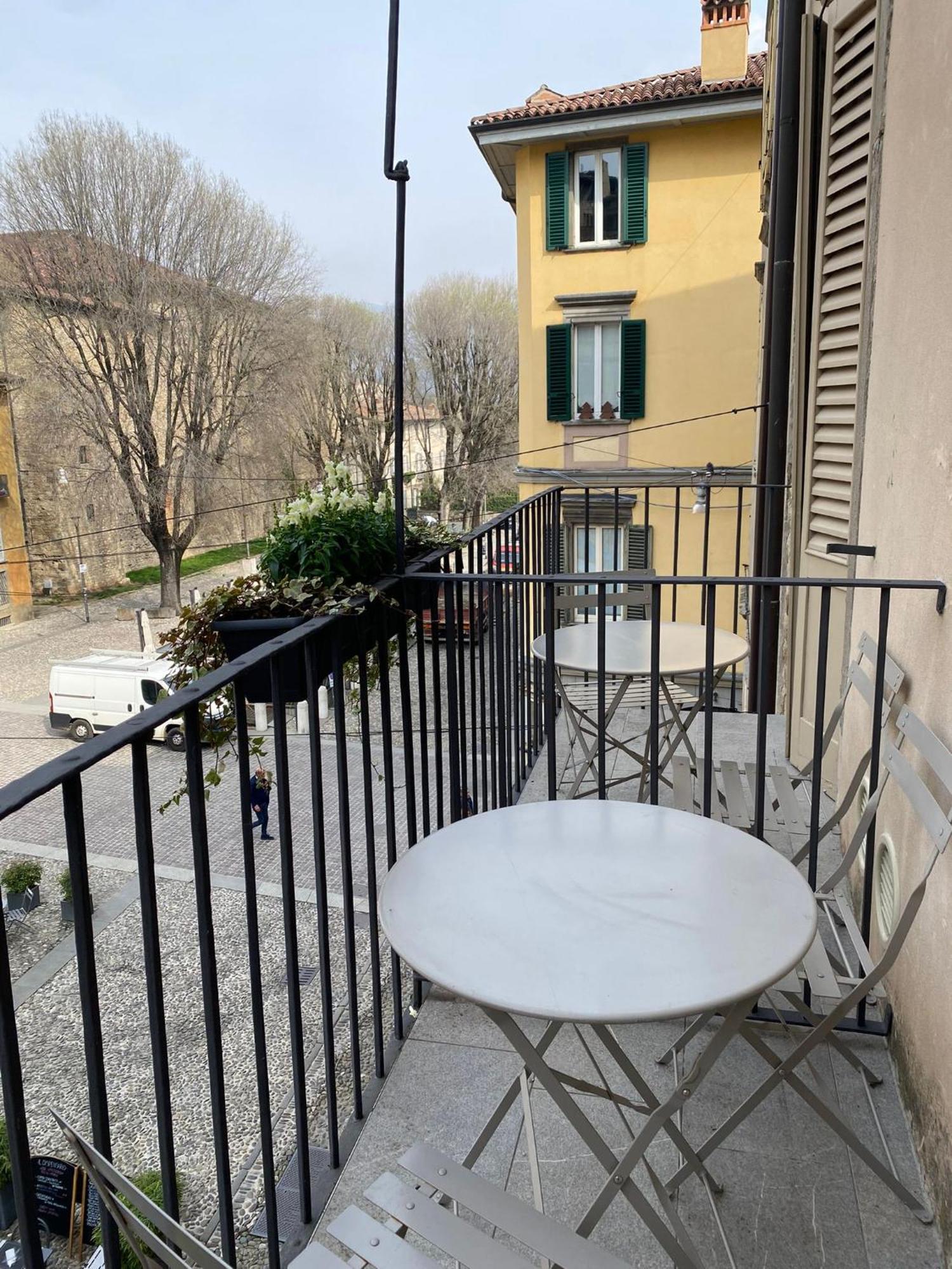 Piazza Mascheroni Home Bergamo Luaran gambar